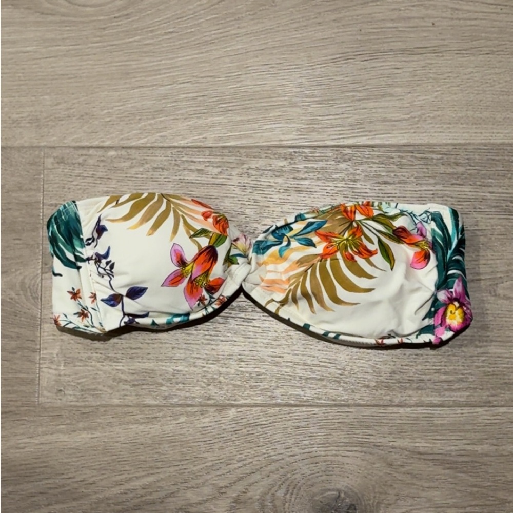 Floral Strapless Bikini Top
